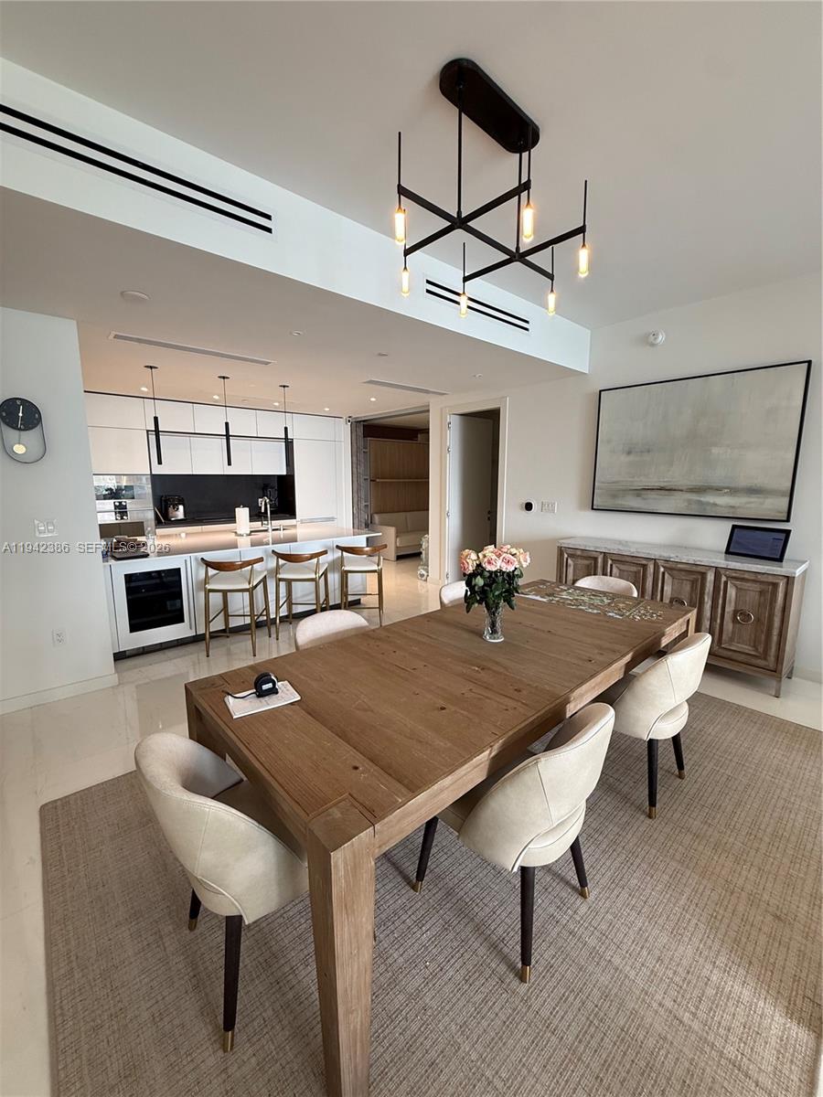 300 Biscayne Blvd Way #403C, Miami FL 33131