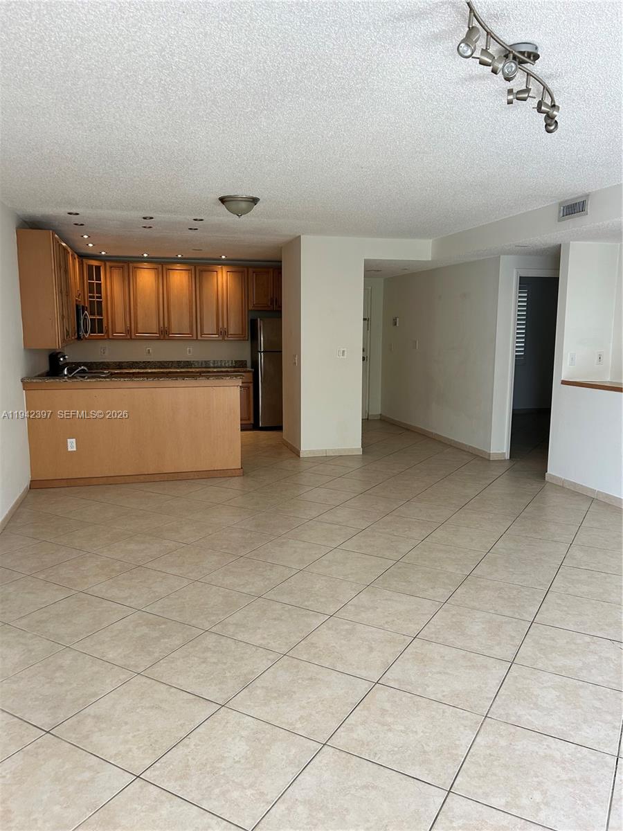 16531 NE 35th Ave #201, North Miami Beach FL 33160