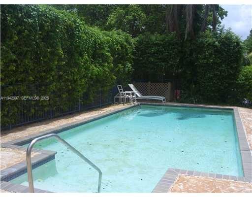 16531 NE 35th Ave #201, North Miami Beach FL 33160