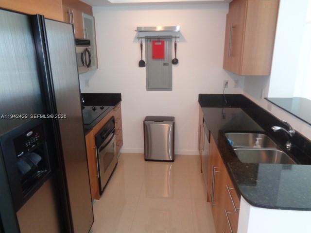 325 S Biscayne Blvd #2417, Miami FL 33131