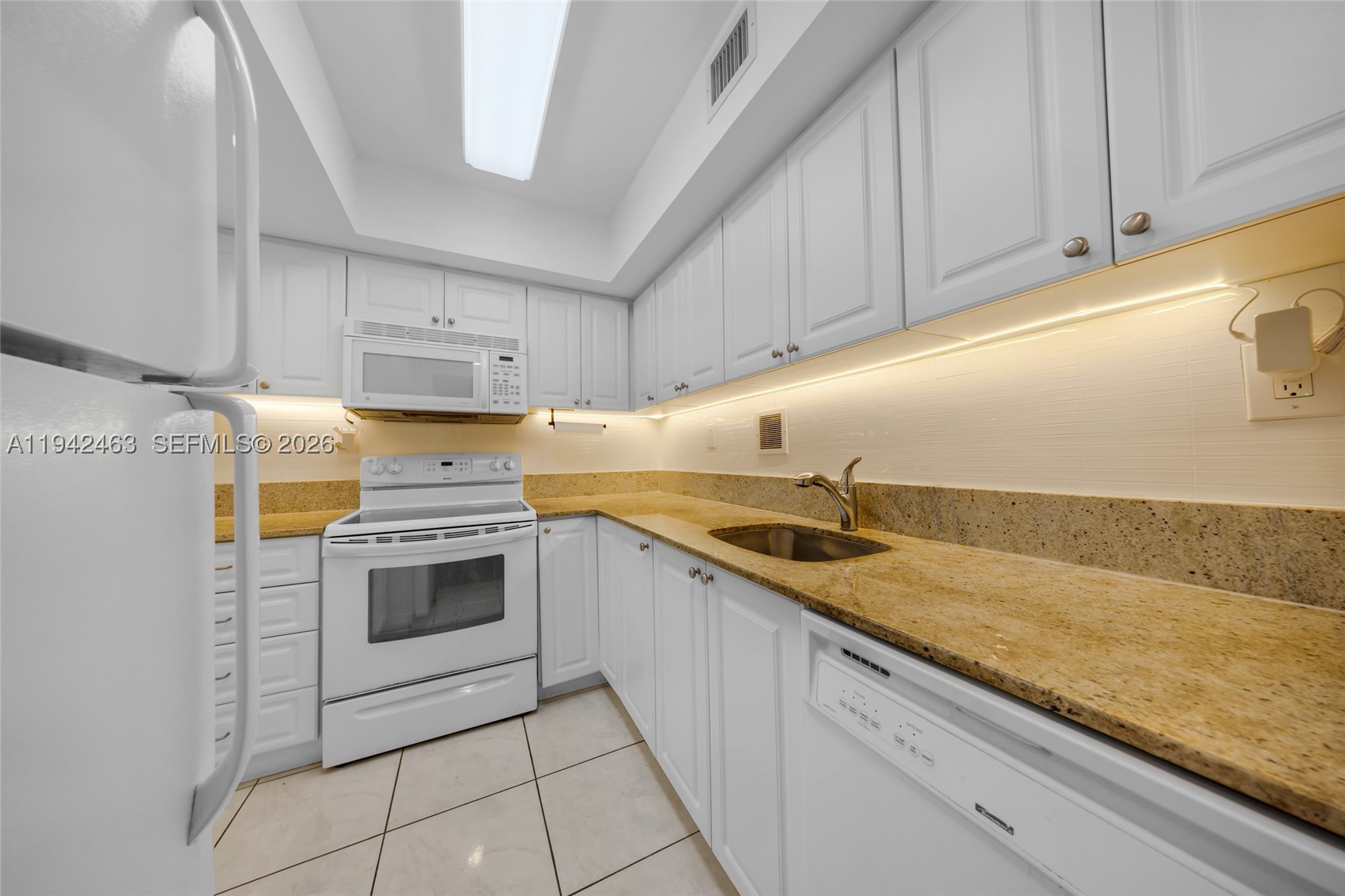 1200 West Ave #422, Miami Beach FL 33139