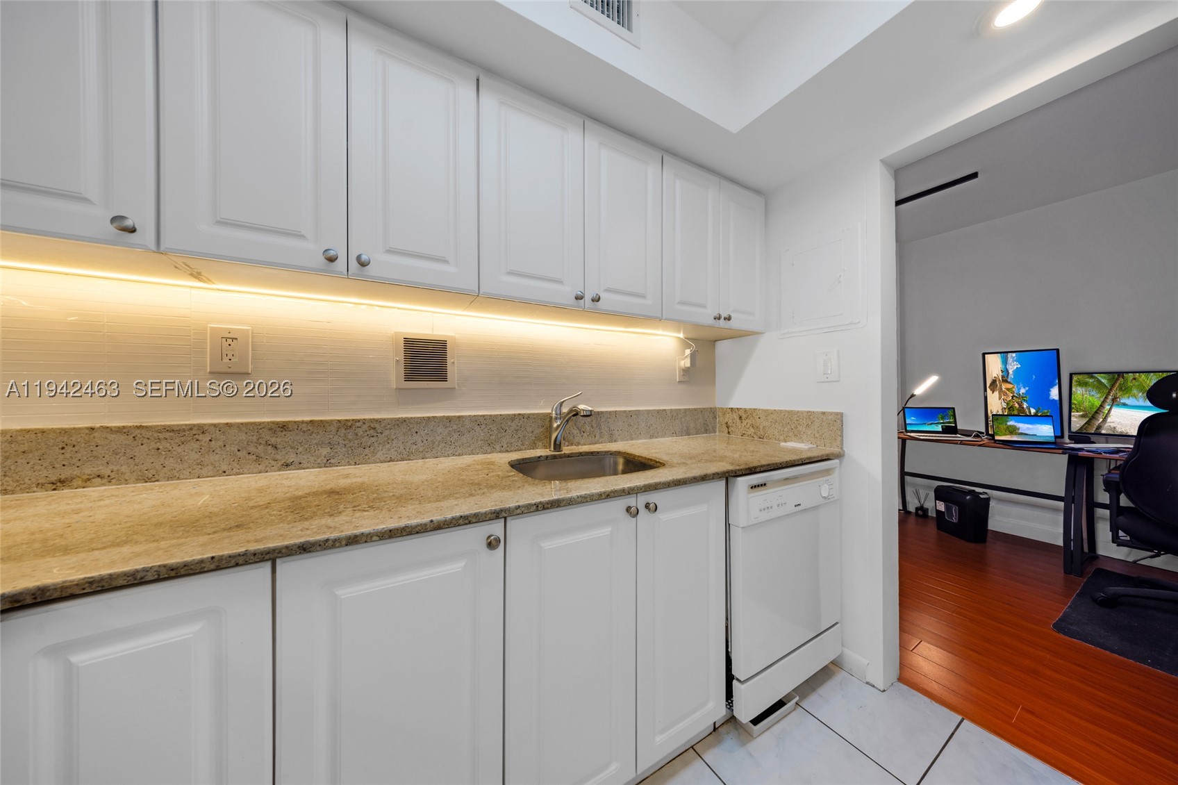 1200 West Ave #422, Miami Beach FL 33139