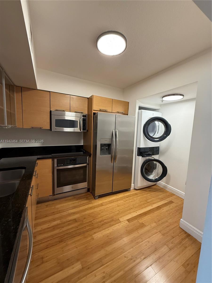 31 SE 5th St #1204, Miami FL 33131