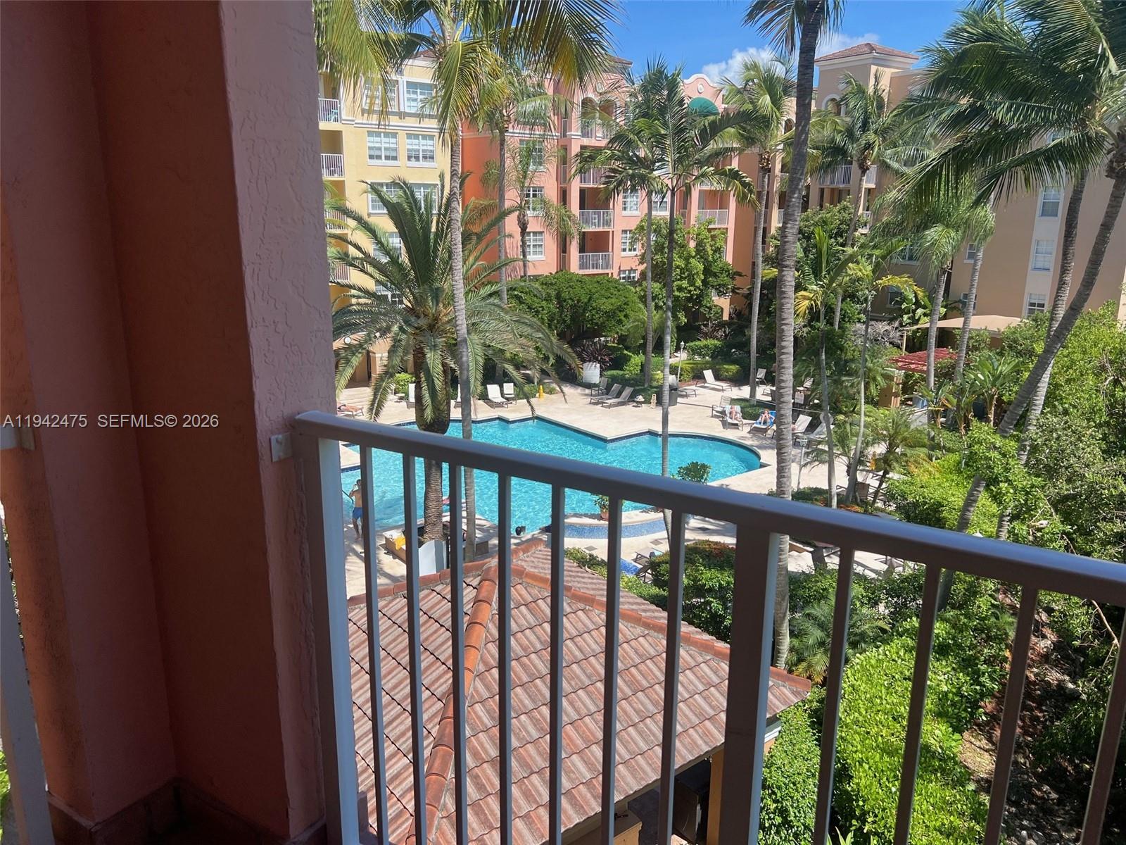 19701 E Country Club Dr #5408, Aventura FL 33180