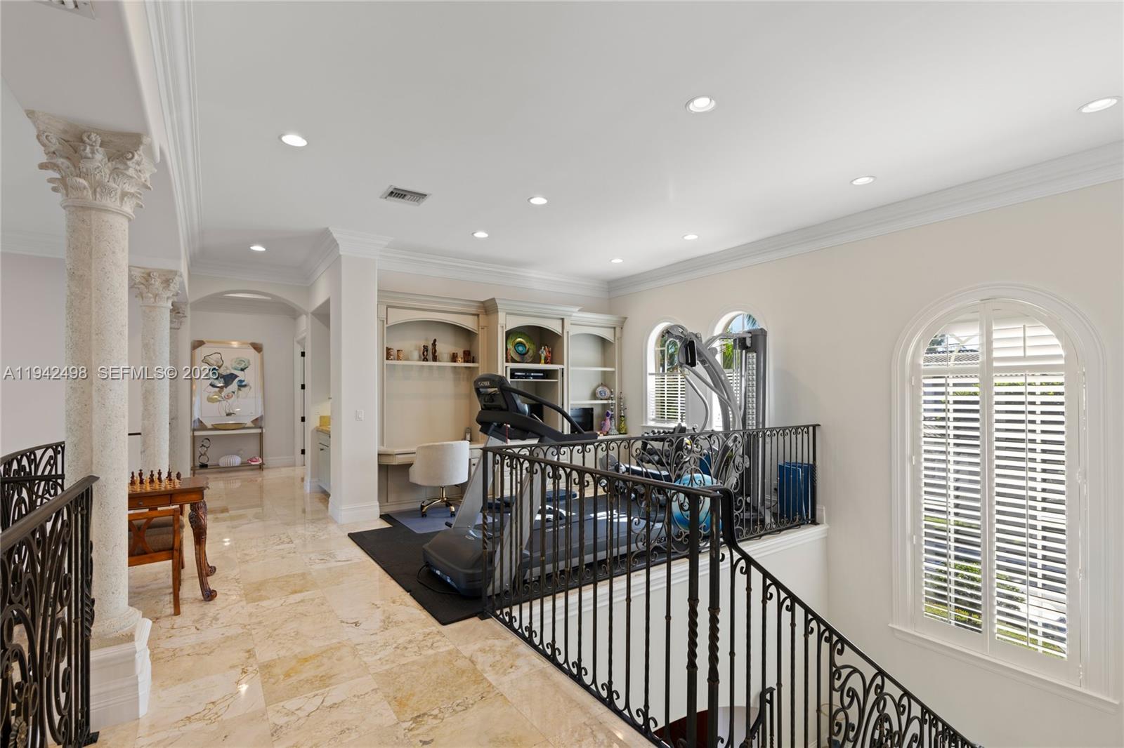 833 Harbour Isle Place, North Palm Beach FL 33410