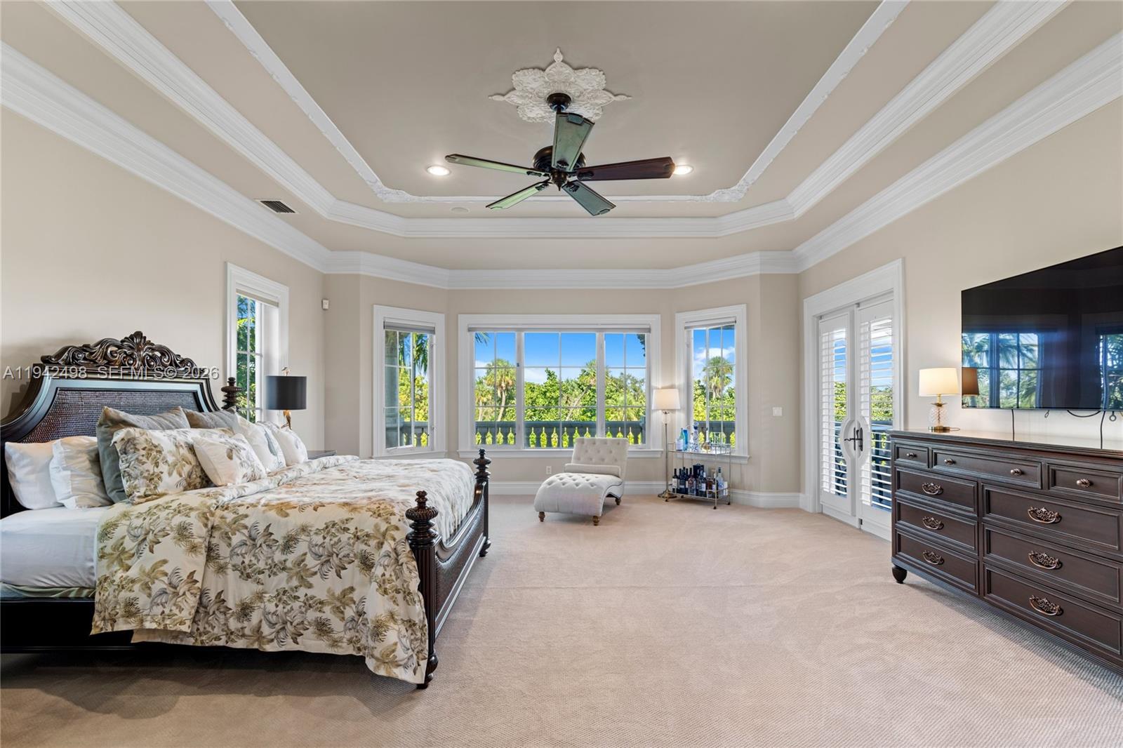 833 Harbour Isle Place, North Palm Beach FL 33410