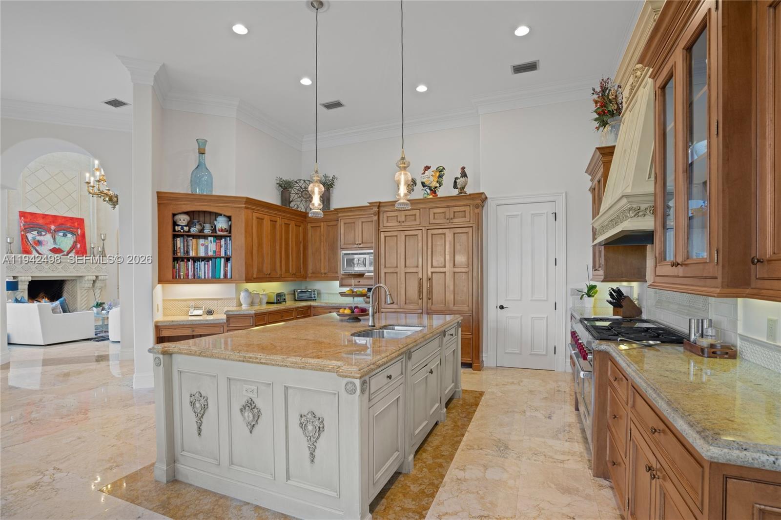 833 Harbour Isle Place, North Palm Beach FL 33410