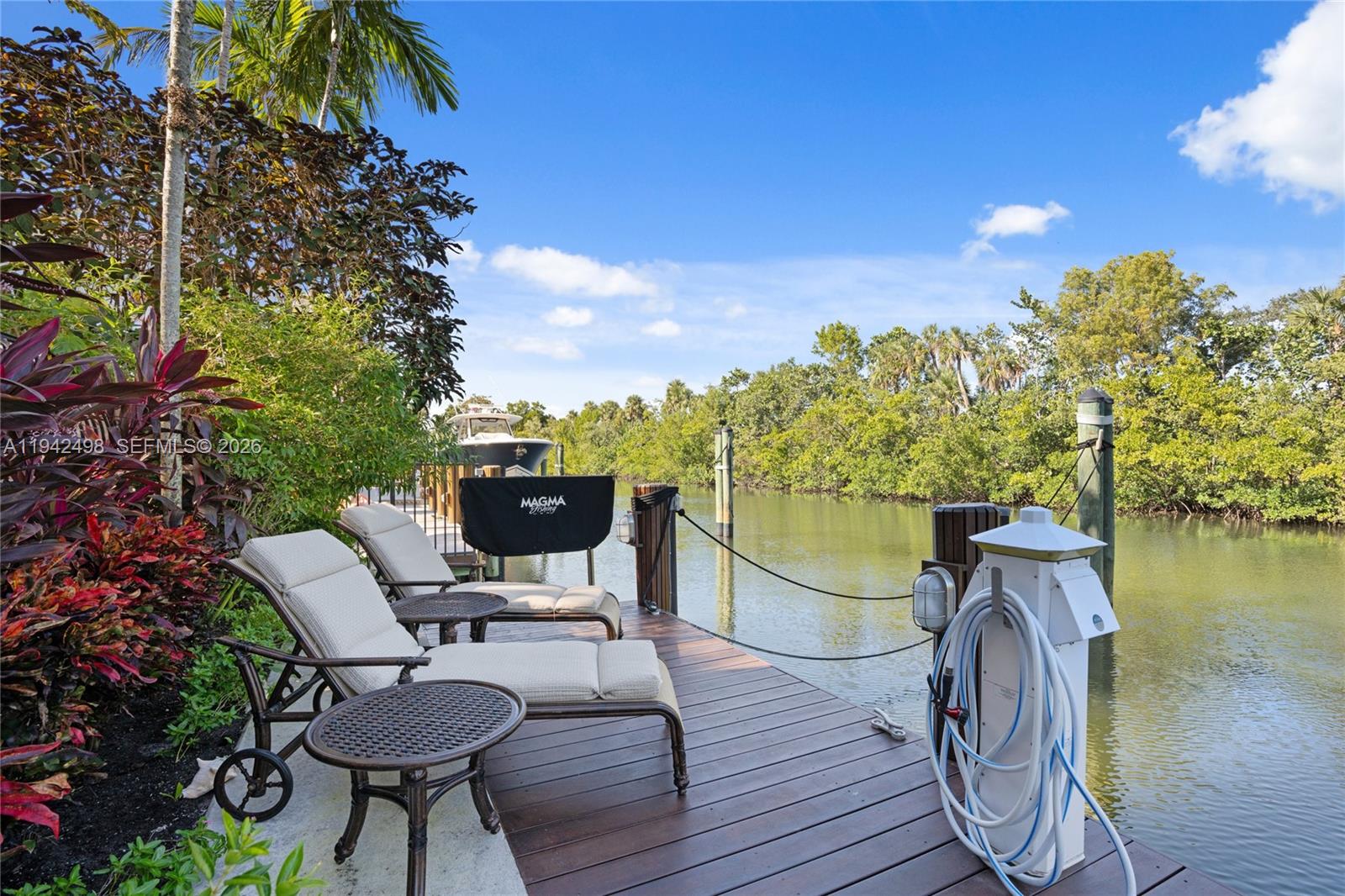 833 Harbour Isle Place, North Palm Beach FL 33410