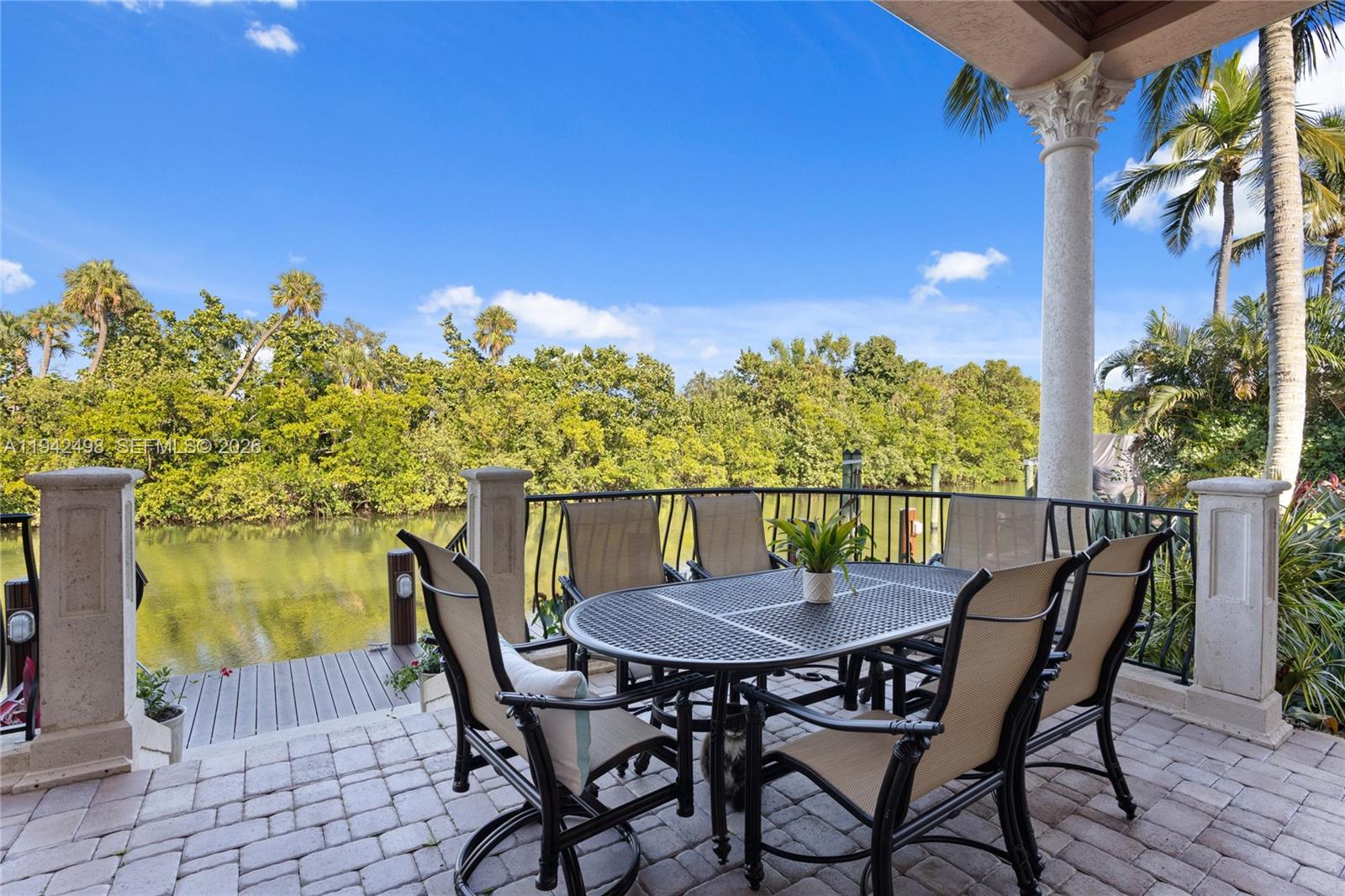 833 Harbour Isle Place, North Palm Beach FL 33410