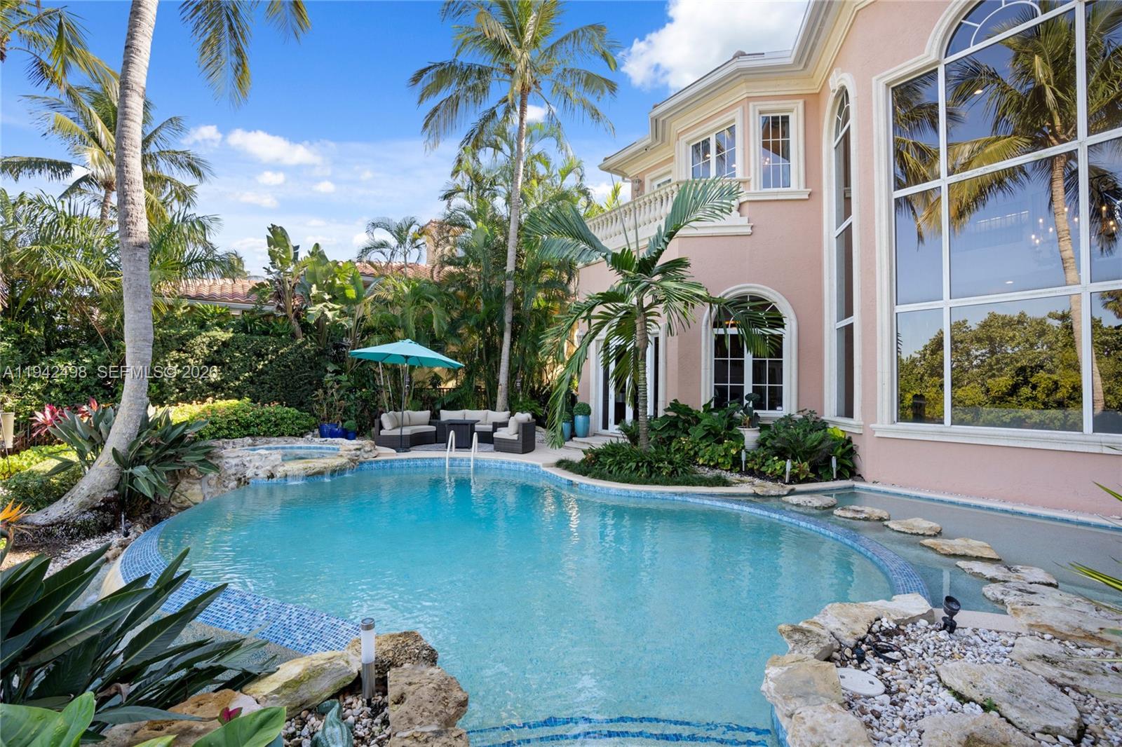 833 Harbour Isle Place, North Palm Beach FL 33410
