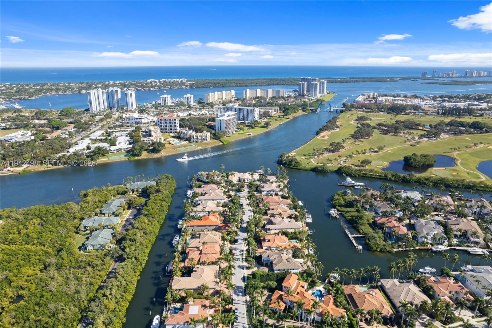 833 Harbour Isle Place, North Palm Beach FL 33410