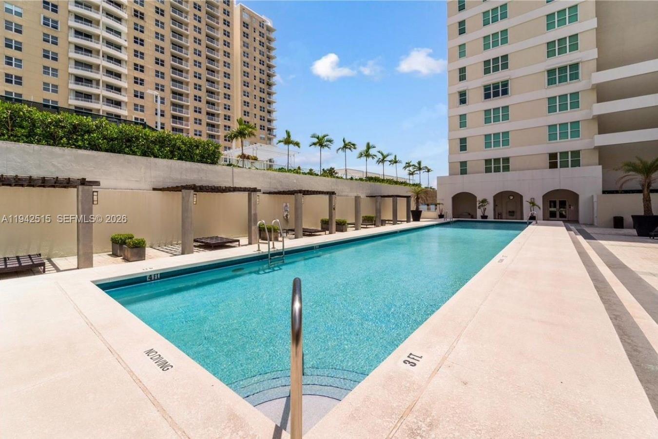 800 Claughton Island Dr #2002, Miami FL 33131