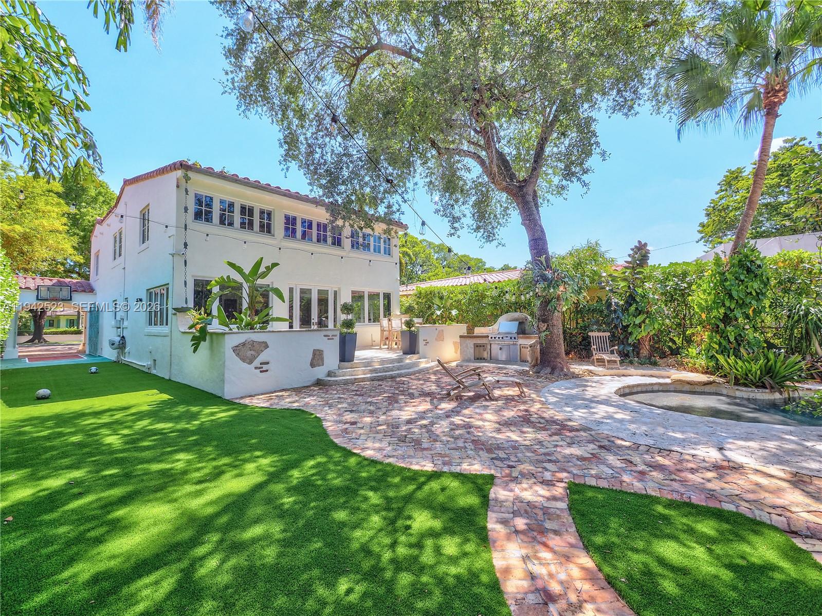 1229 Sorolla Ave, Coral Gables FL 33134