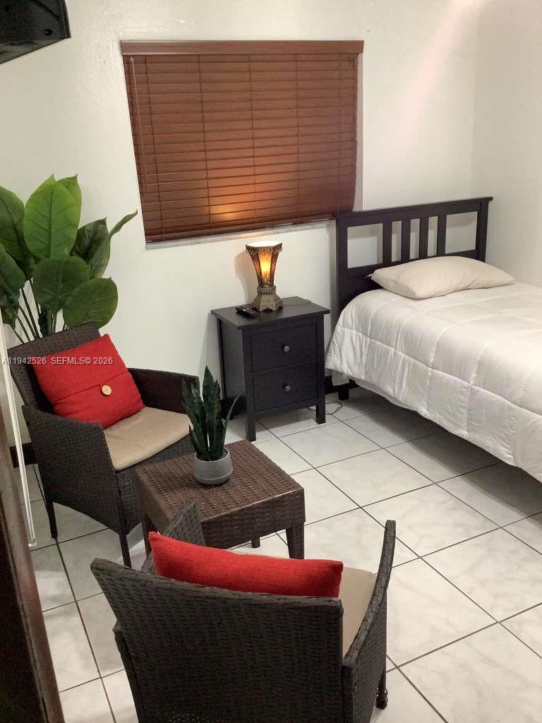 6706 Inwood, North Lauderdale FL 33068