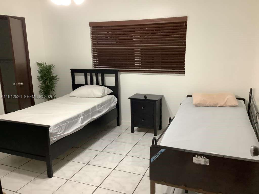 6706 Inwood, North Lauderdale FL 33068