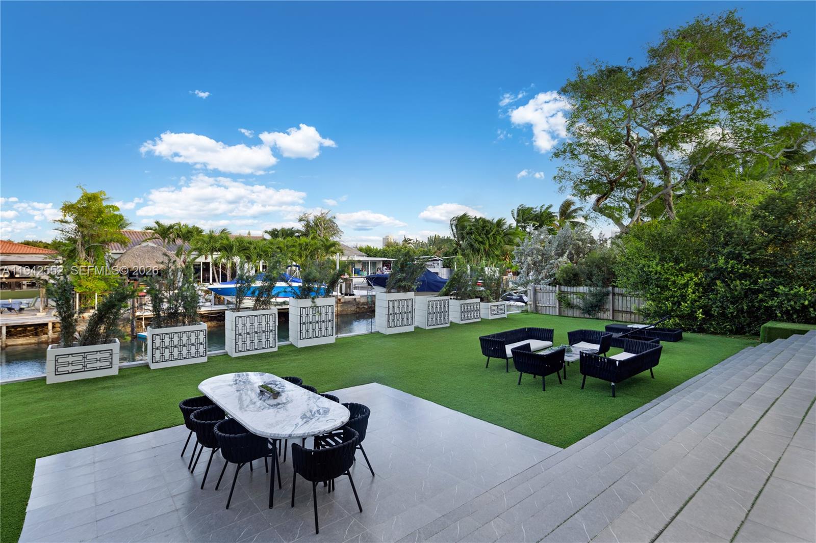8005 Noremac Ave, Miami Beach FL 33141