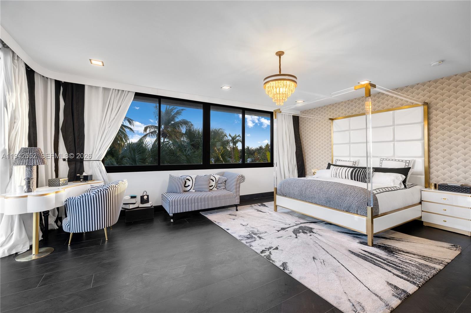 8005 Noremac Ave, Miami Beach FL 33141