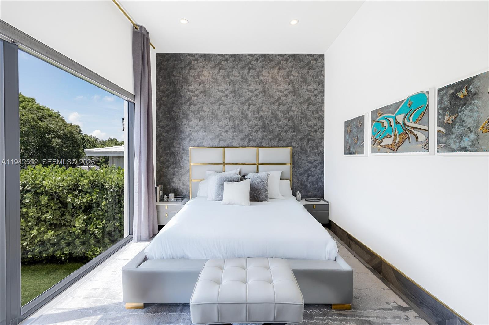 8005 Noremac Ave, Miami Beach FL 33141