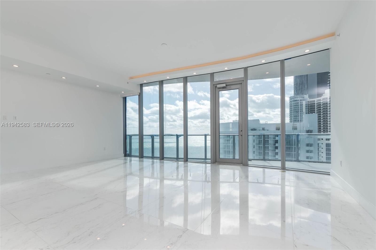 17475 Collins Ave #2003, Sunny Isles Beach FL 33160