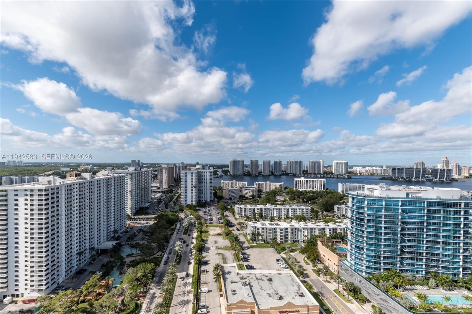 17475 Collins Ave #2003, Sunny Isles Beach FL 33160