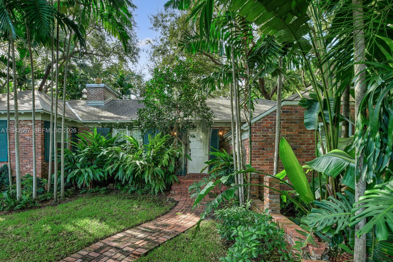 530 Melaleuca Ln, Miami FL 33137