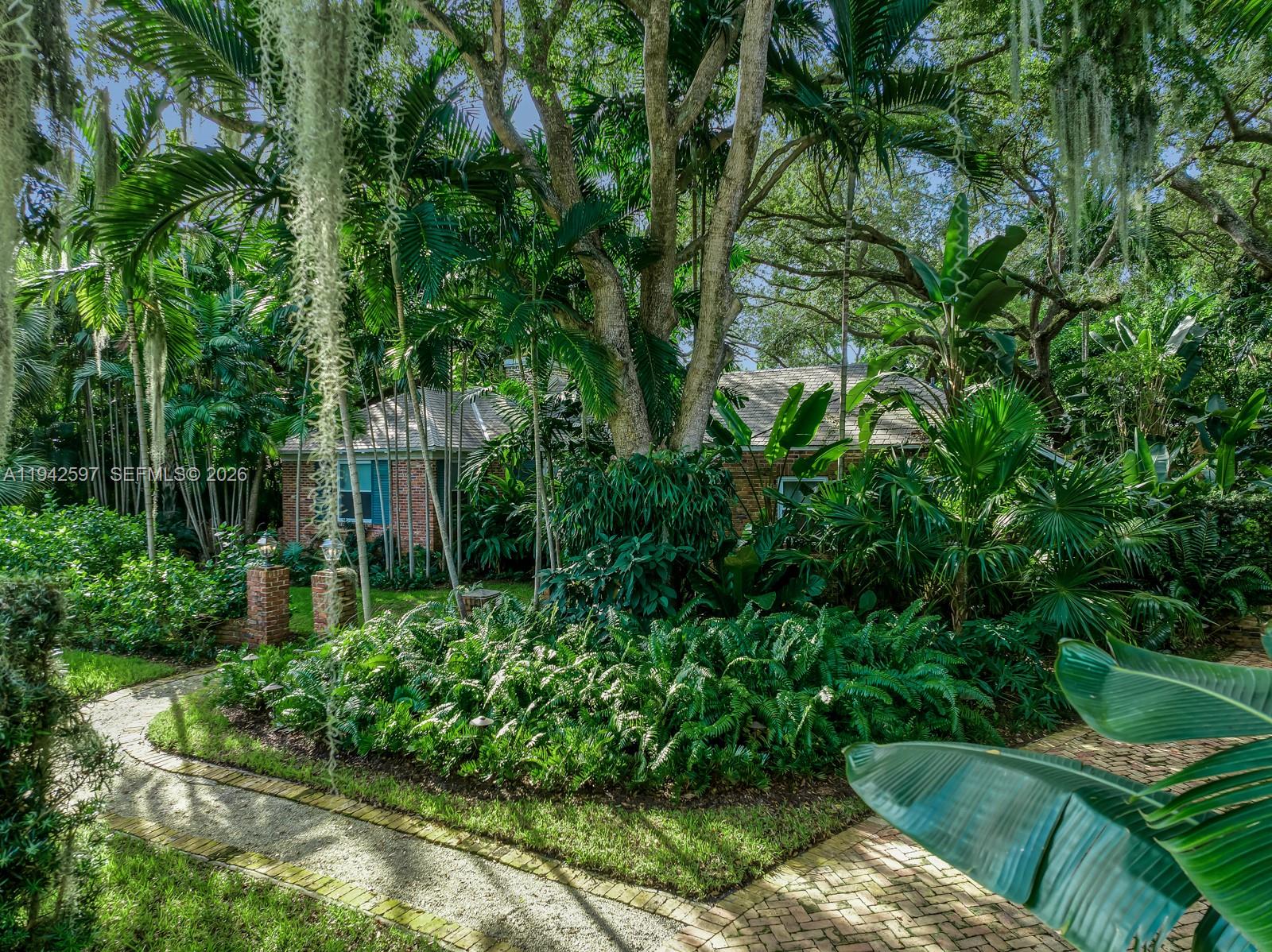 530 Melaleuca Ln, Miami FL 33137