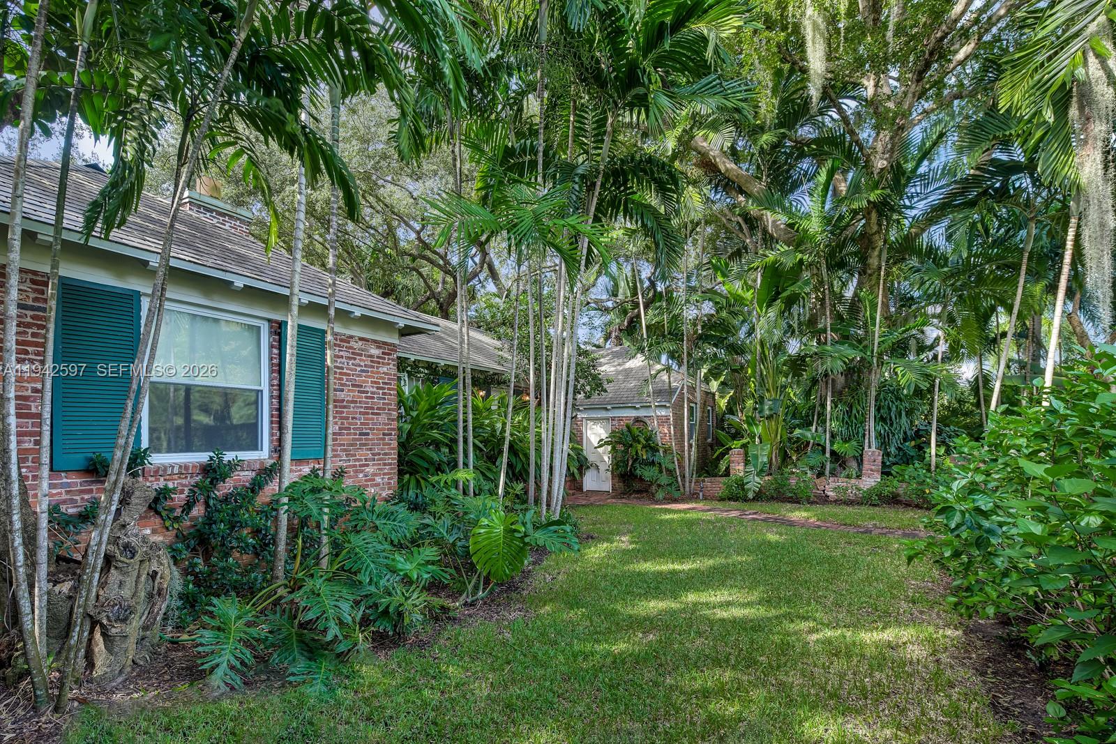530 Melaleuca Ln, Miami FL 33137
