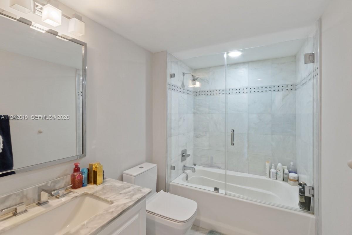 90 Alton Rd #807, Miami Beach FL 33139