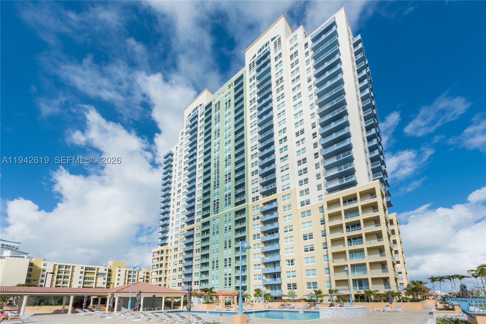 90 Alton Rd #807, Miami Beach FL 33139