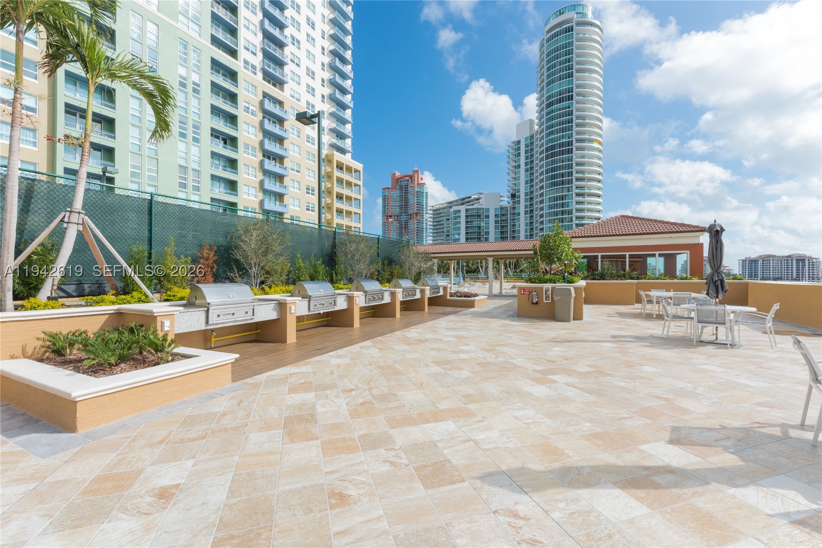 90 Alton Rd #807, Miami Beach FL 33139