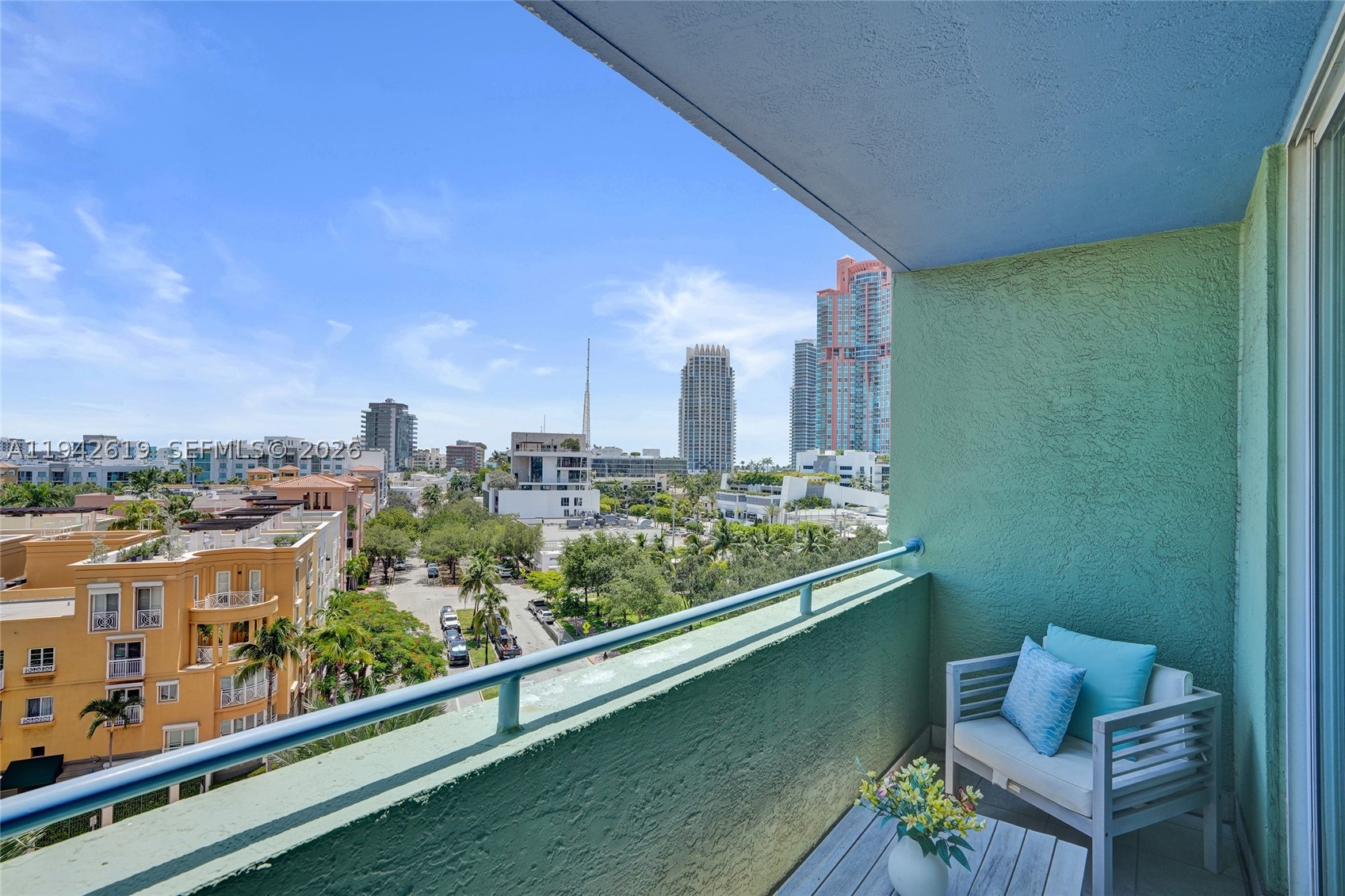 90 Alton Rd #807, Miami Beach FL 33139