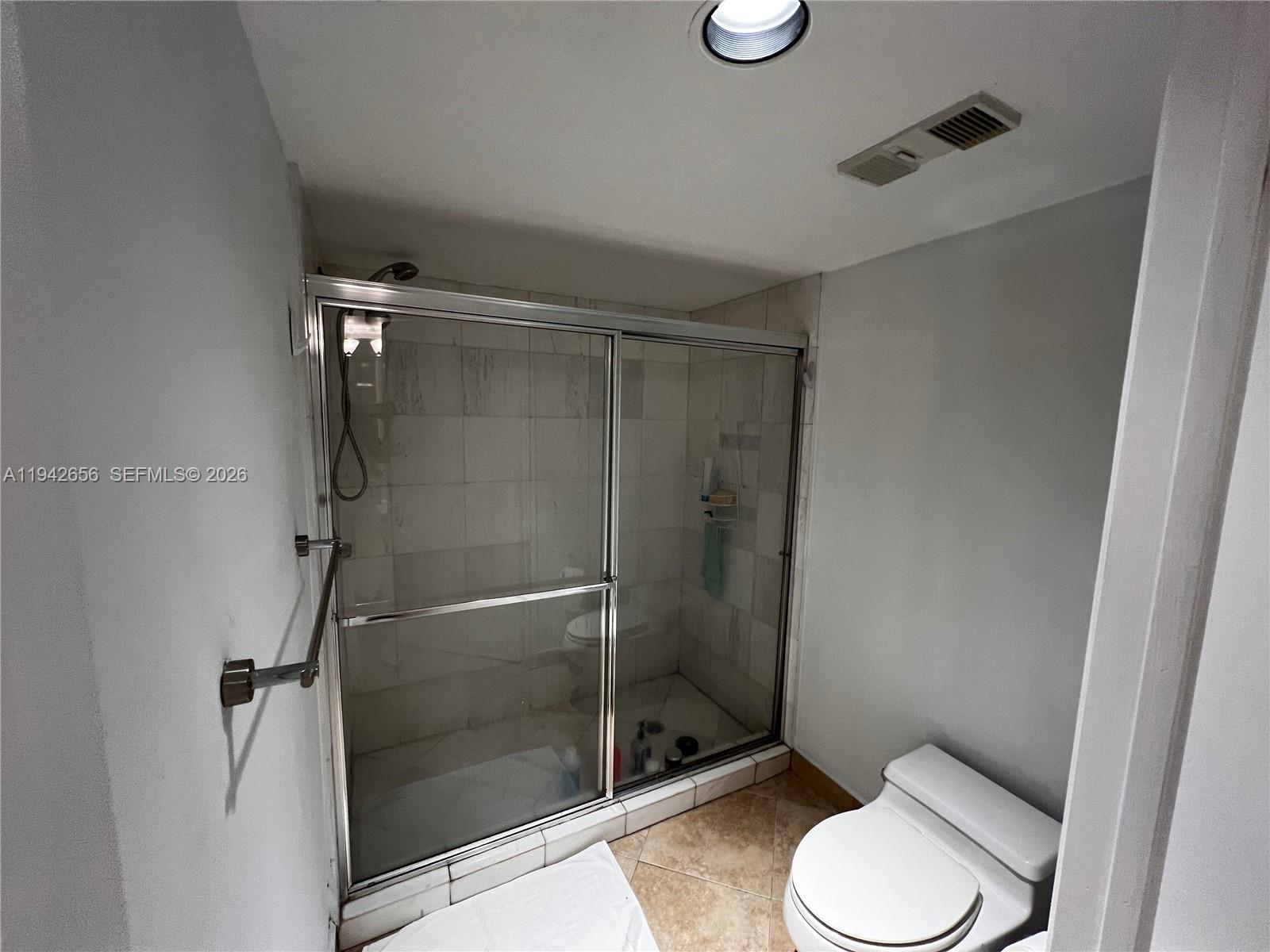 3400 NE 192nd St #2102, Aventura FL 33180
