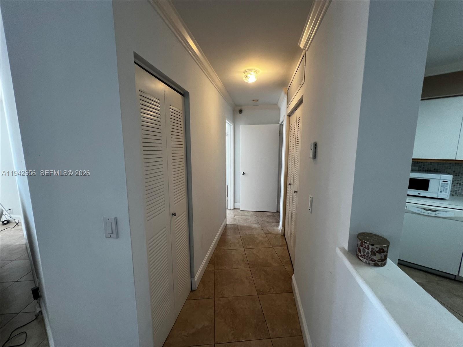 3400 NE 192nd St #2102, Aventura FL 33180