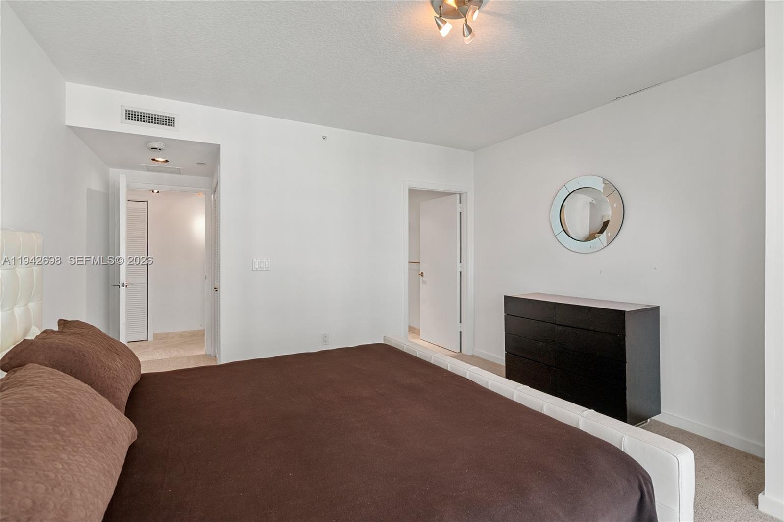 1455 Ocean Dr #1009, Miami Beach FL 33139