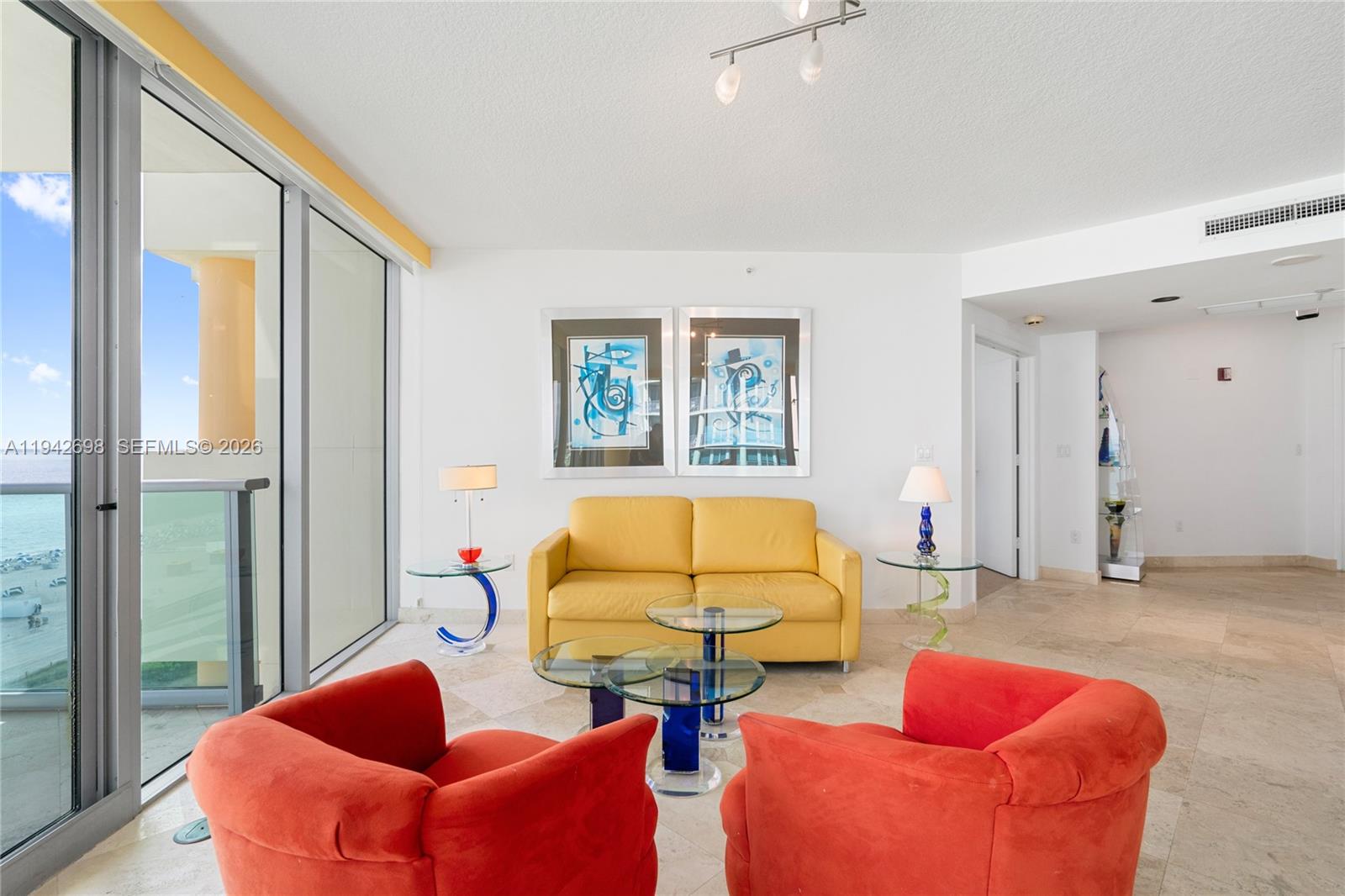 1455 Ocean Dr #1009, Miami Beach FL 33139
