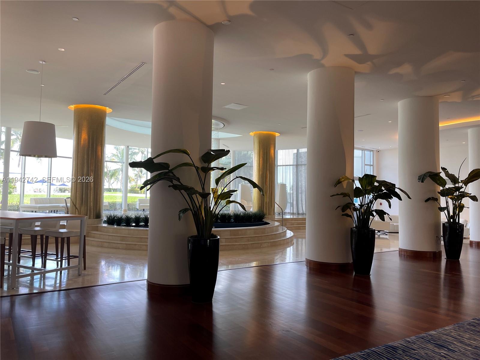 5161 Collins Ave #715, Miami Beach FL 33140