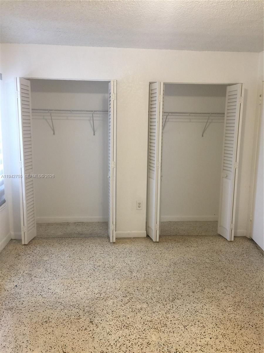 142 SW 18th Ave #19, Miami FL 33135