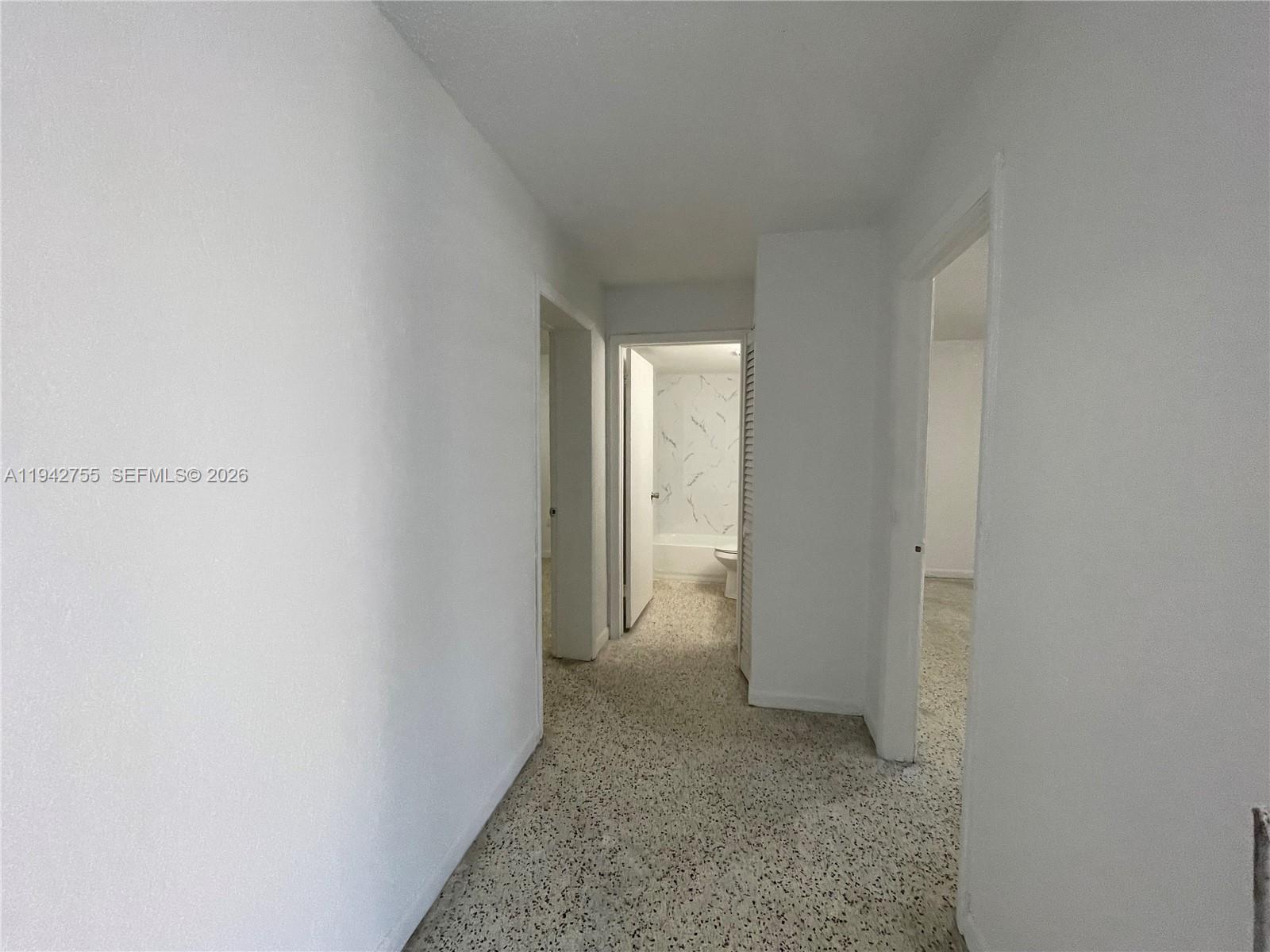 142 SW 18th Ave #19, Miami FL 33135