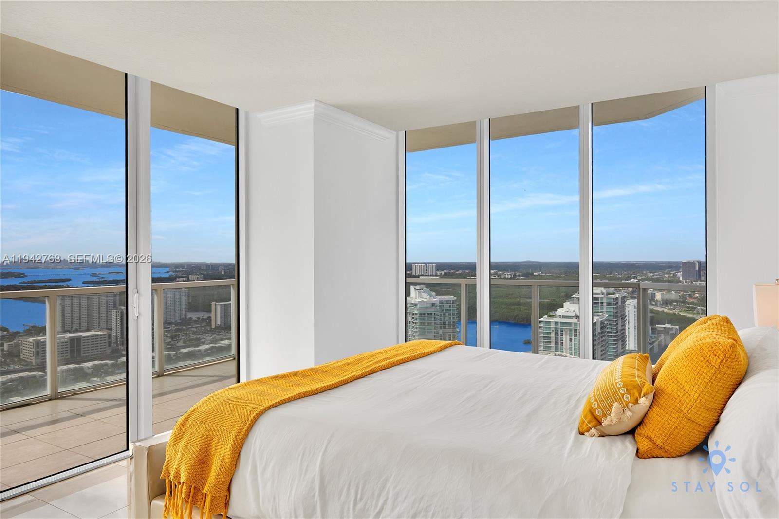 16699 Collins Ave #4208, Sunny Isles Beach FL 33160