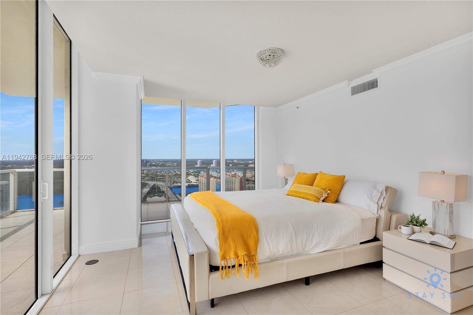 16699 Collins Ave #4208, Sunny Isles Beach FL 33160