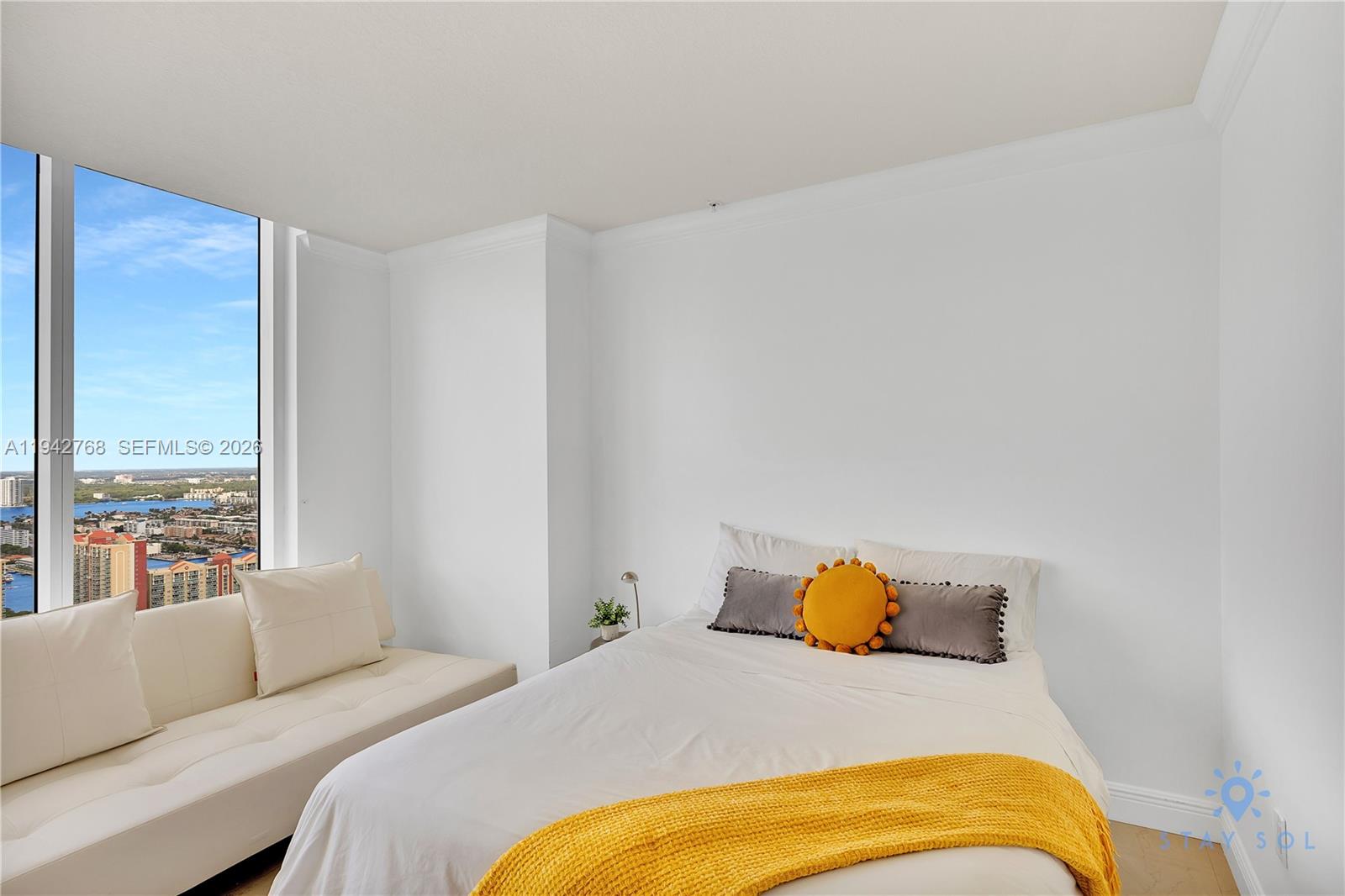 16699 Collins Ave #4208, Sunny Isles Beach FL 33160