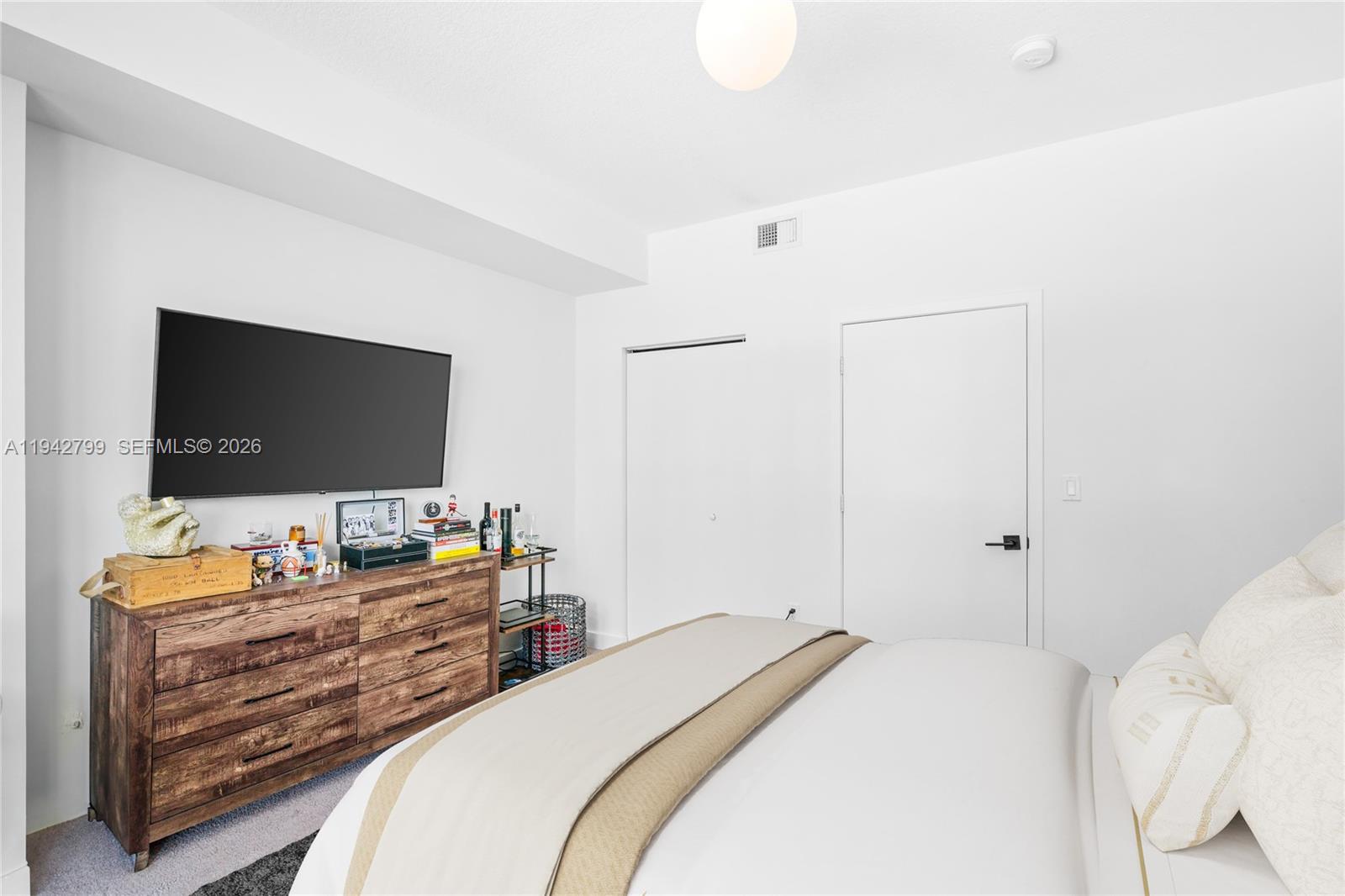 1111 SW 1st Ave #2222-N, Miami FL 33130