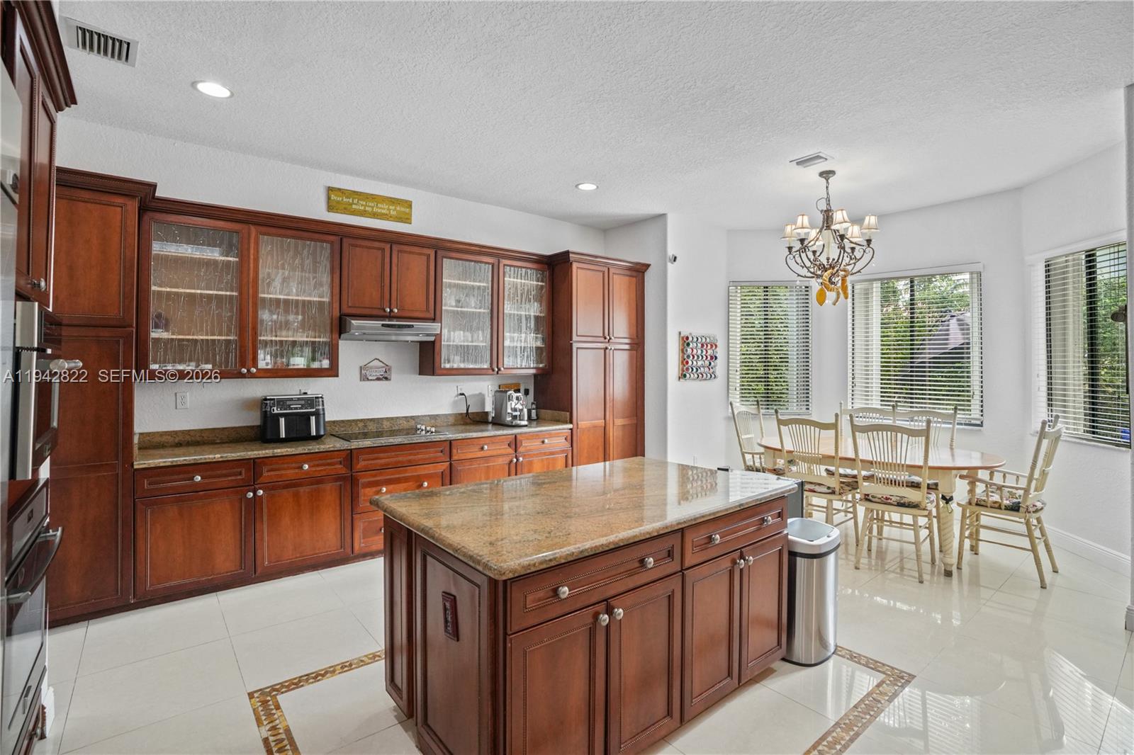 7976 SW 195th St, Cutler Bay FL 33157