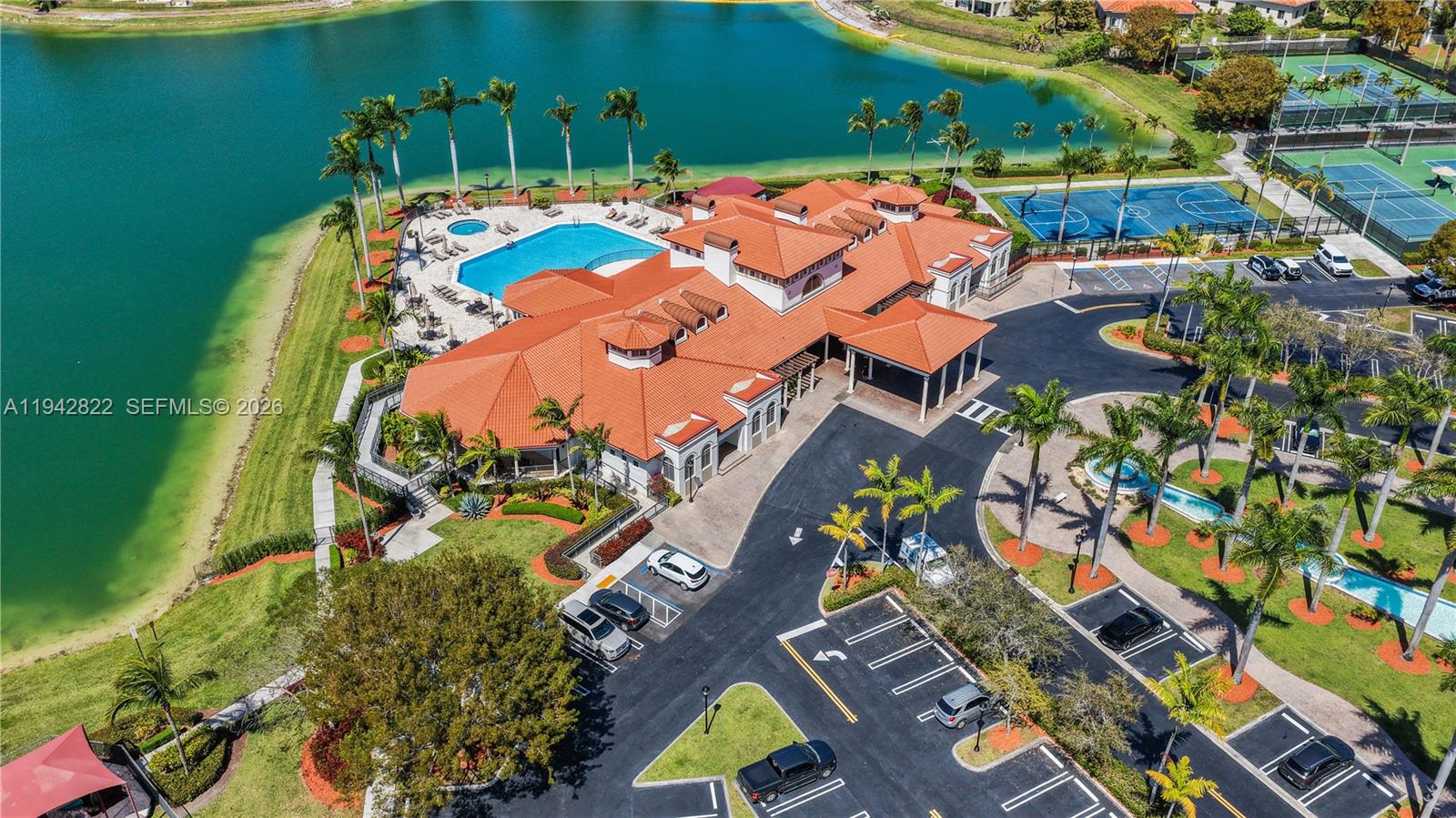 7976 SW 195th St, Cutler Bay FL 33157