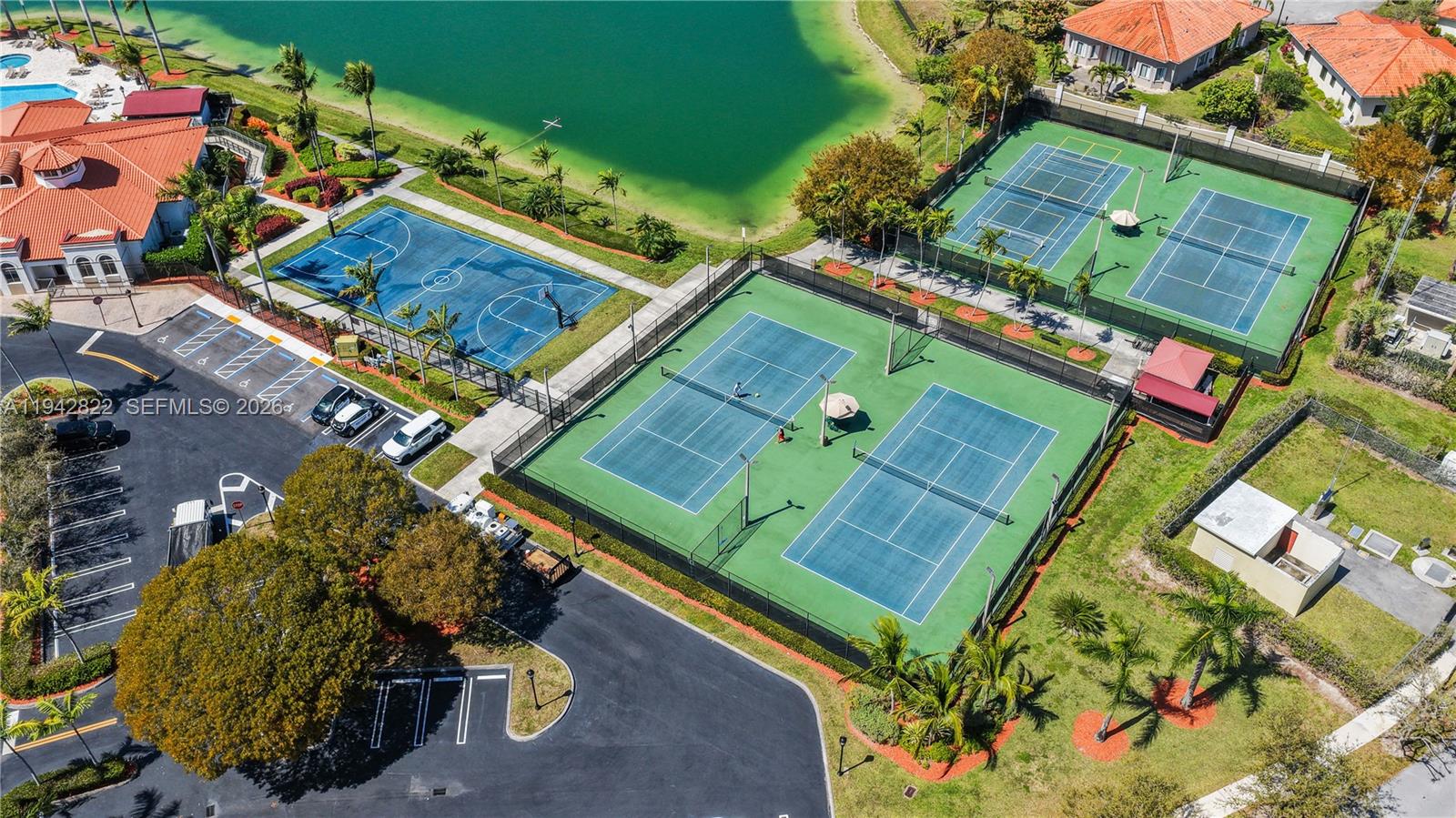 7976 SW 195th St, Cutler Bay FL 33157