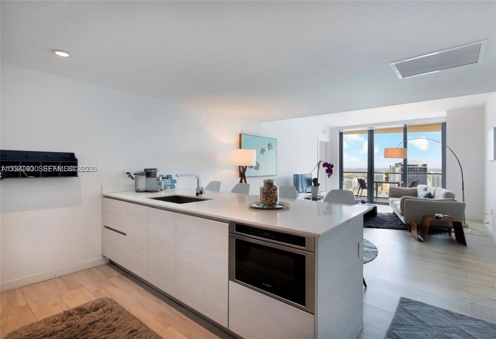1300 S Miami Ave #4811, Miami FL 33130
