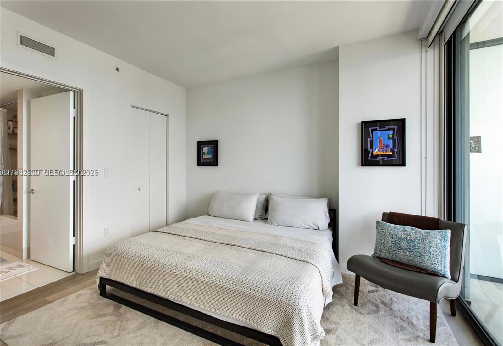 1300 S Miami Ave #4811, Miami FL 33130