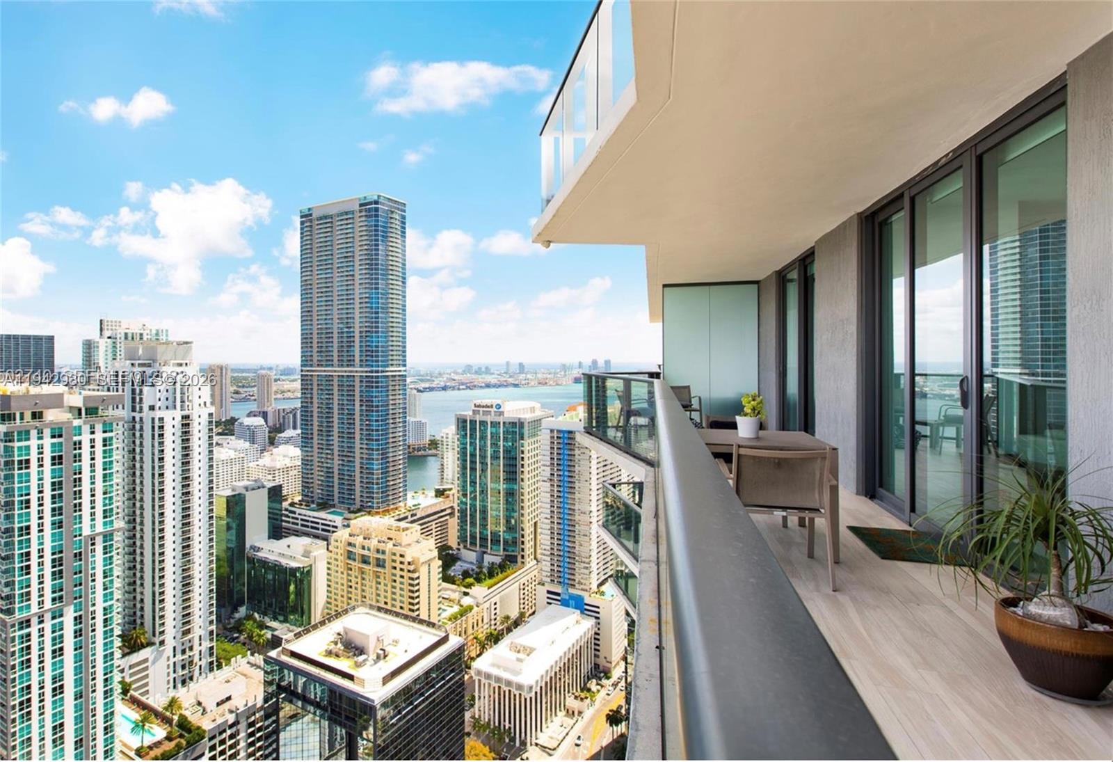 1300 S Miami Ave #4811, Miami FL 33130
