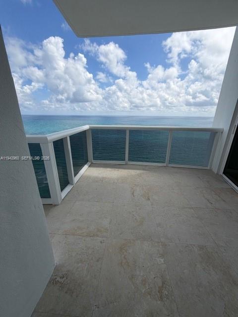 18101 Collins Ave #3909, Sunny Isles Beach FL 33160