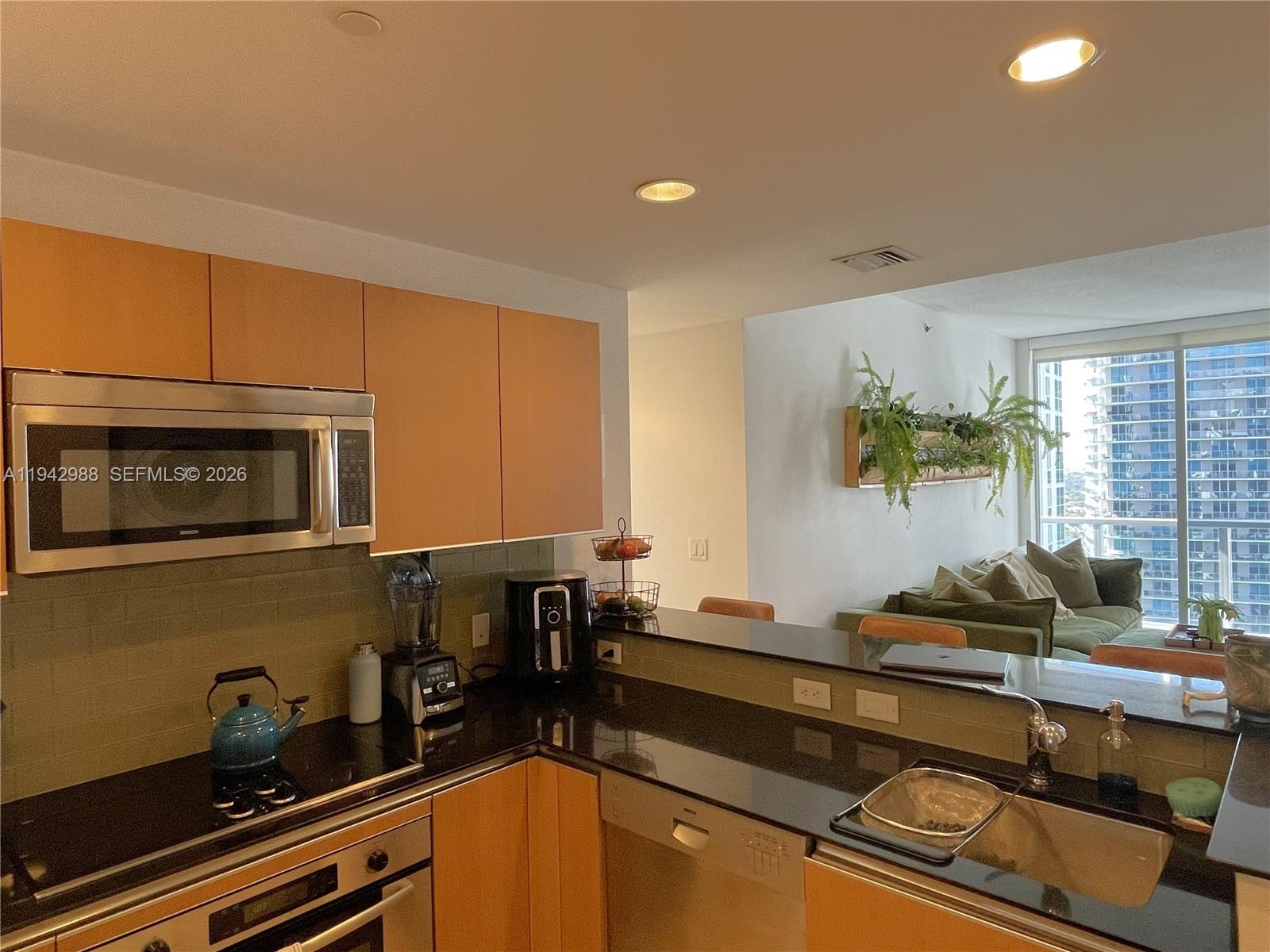 1060 Brickell Ave #3411, Miami FL 33131
